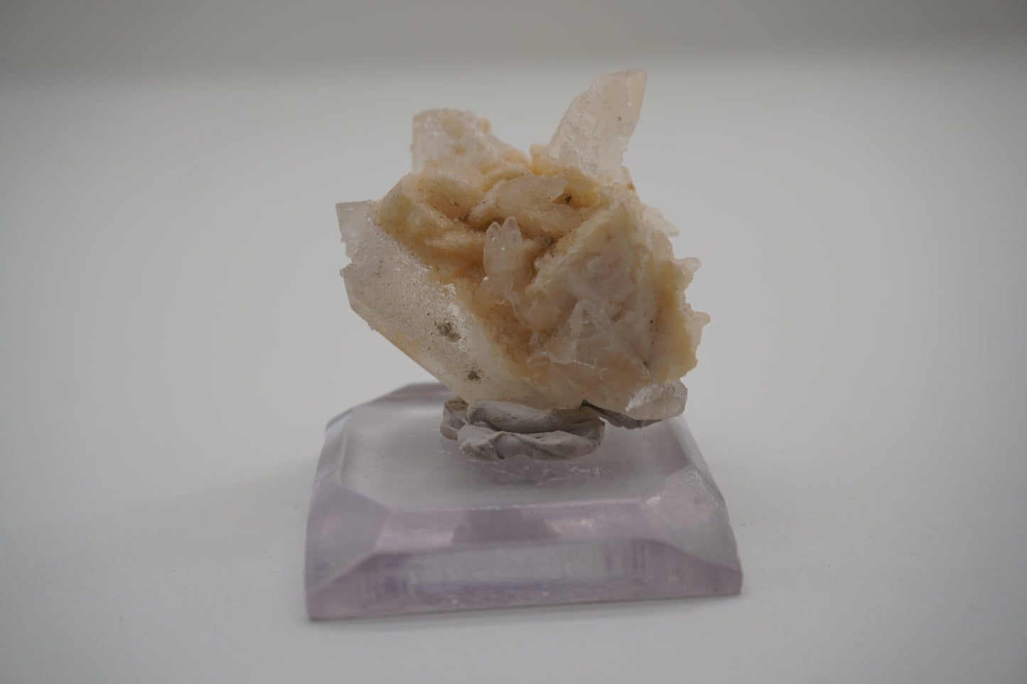 Quartz w/ Ankerite and Calcite (Spruce Ridge, WA)