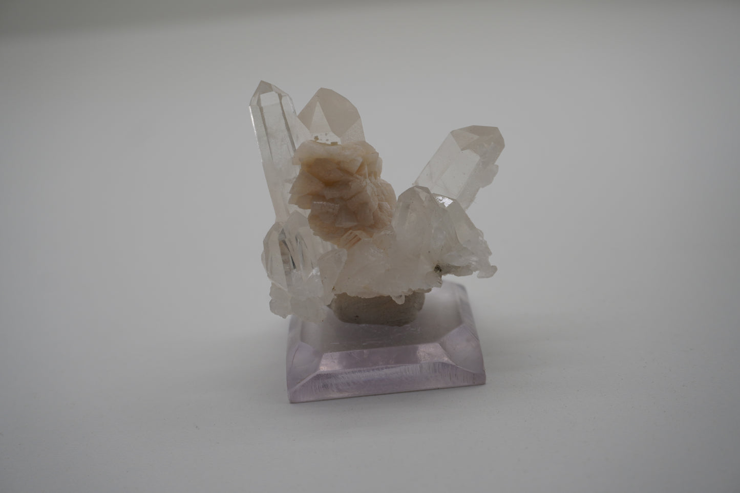 Quartz w/ Ankerite and Calcite (Spruce Ridge, WA)